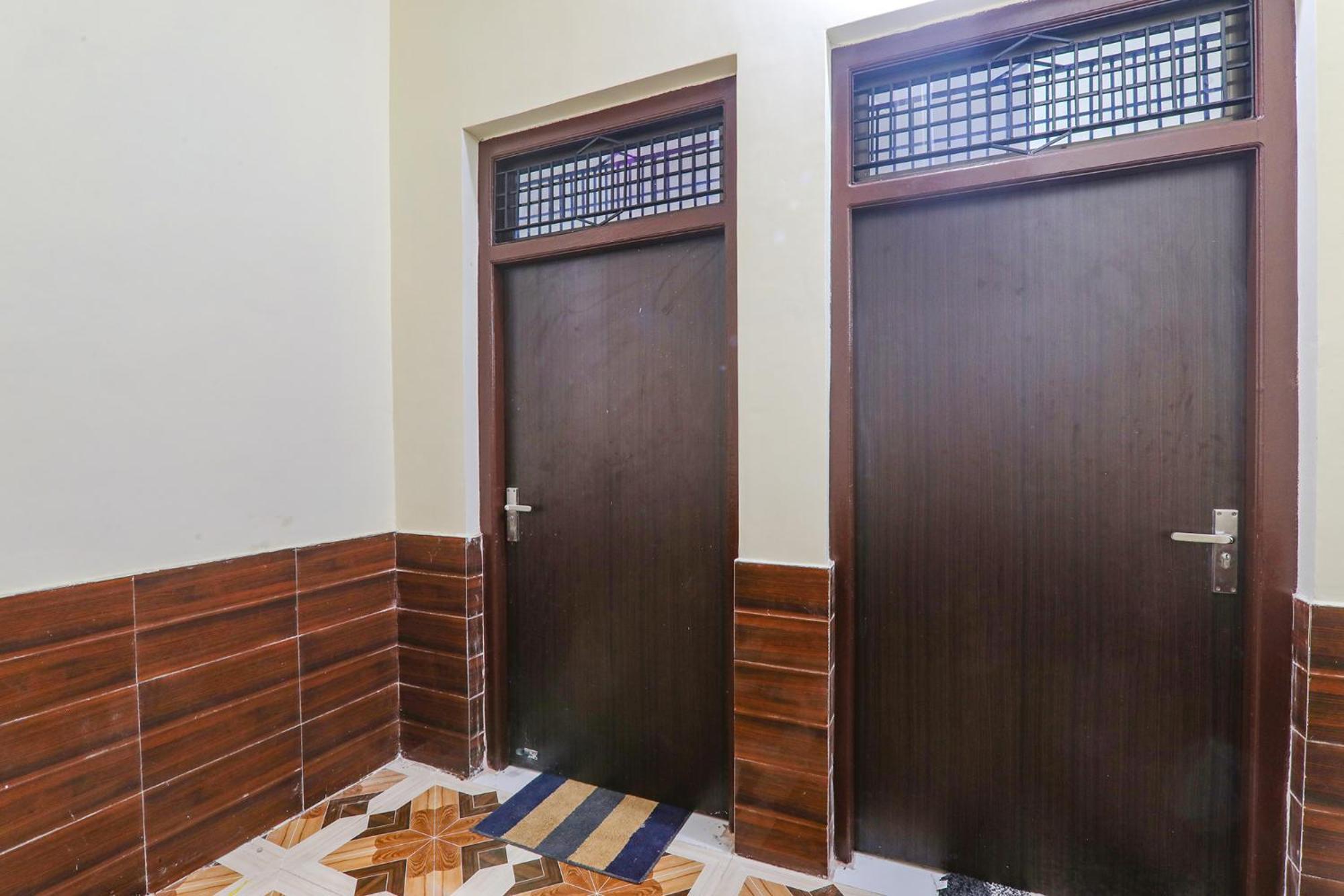 Fabhotel Uma Yugul Ayodhya Exteriör bild